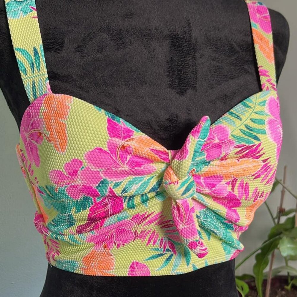 Women's Padded Bikini Top Sz M Tropical Pattern w/Bold Colors By Island Soul Y2K